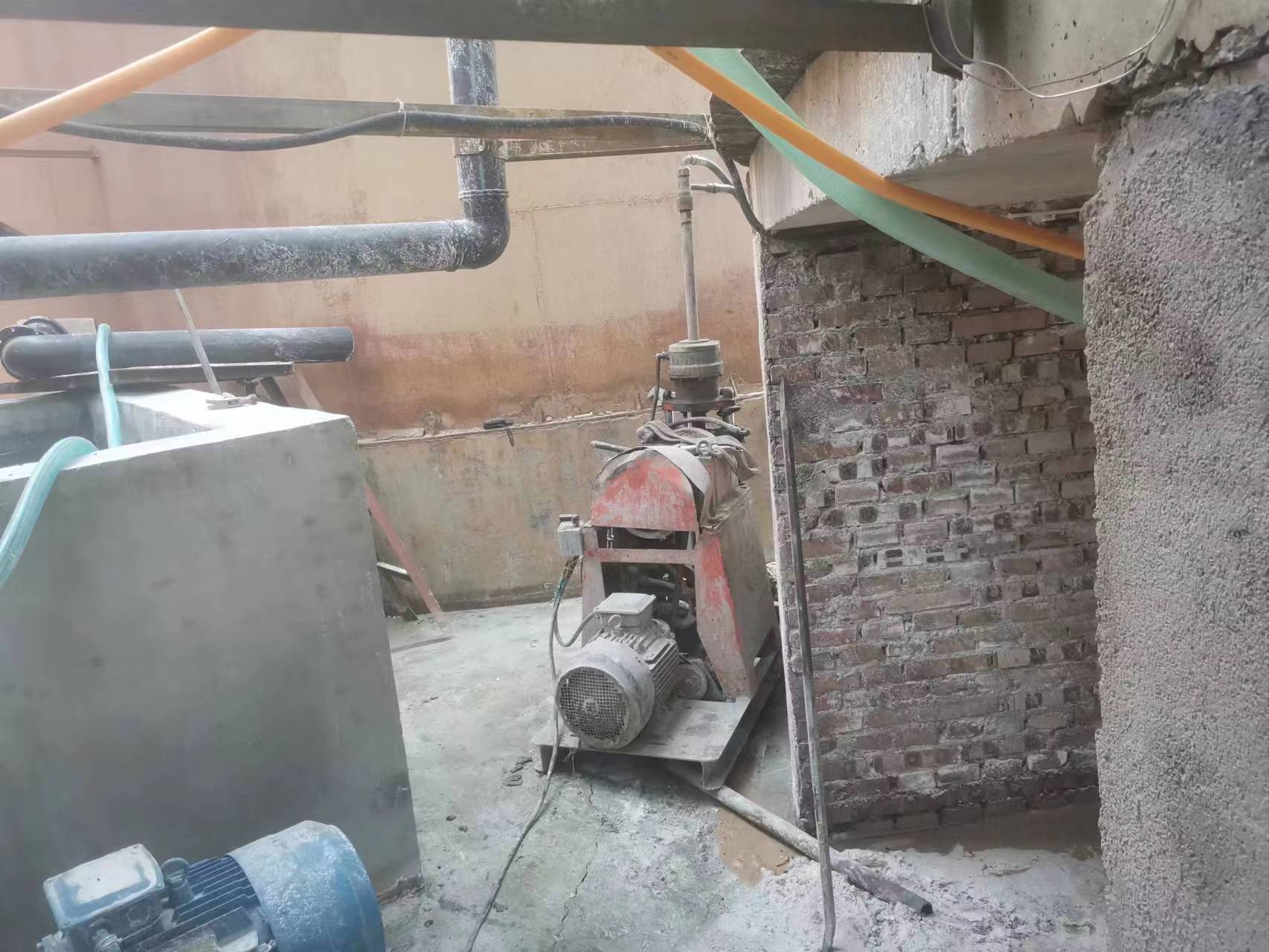 青山设备基础注浆